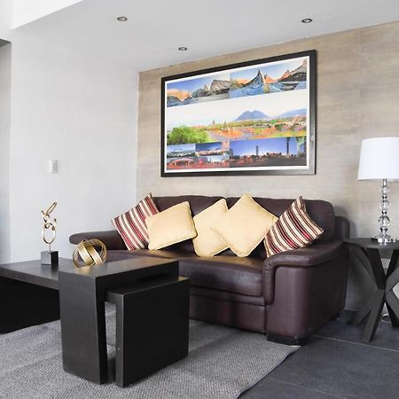 Casa Moderna Equipada Como Hotel Habitacion 5 Монтерей Екстериор снимка